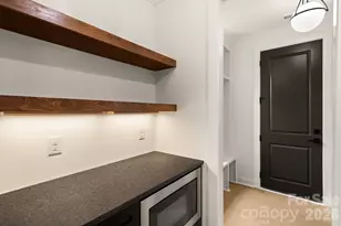 3031 Mathis Dr, Charlotte, NC 28208 - Photo 14