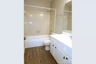 2141 Selwyn Avenue #202, Charlotte, NC 28207 - Photo 6