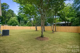 409 Scaleybark Rd, Charlotte, NC 28209 - Photo 38