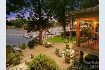165 Woodstream Circle, Mooresville, NC 28117 - Photo 2