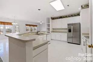 2017 Legend Creek Ln, Charlotte, NC 28227 - Photo 6