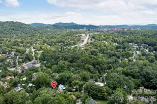 28 Chatham Rd, Asheville, NC 28804 - Photo 4