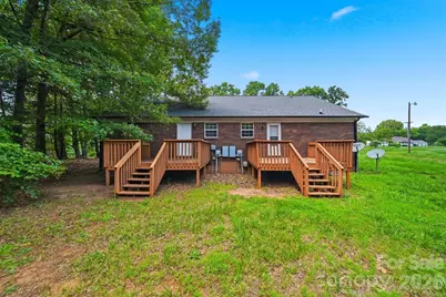 800 Horseshoe Lake Road, Lincolnton, NC 28092 - Photo 2