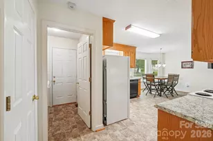 250 Rumple Hill Dr, Statesville, NC 28677 - Photo 14
