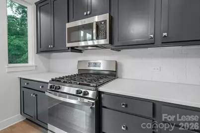 570 W End Drive, Charlotte, NC 28208 - Photo 18