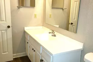 2141 Selwyn Ave, Charlotte, NC 28207 - Photo 8