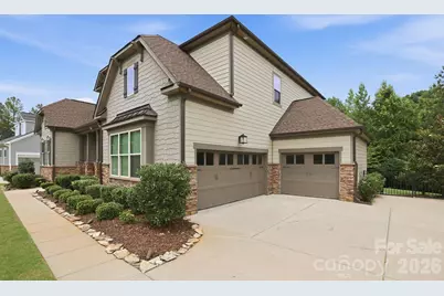 2411 Madeira Circle, Waxhaw, NC 28173 - Photo 2