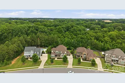 2411 Madeira Circle, Waxhaw, NC 28173 - Photo 14