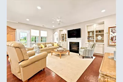 1726 Tailed Hawk Way, Fort Mill, SC 29715 - Photo 6