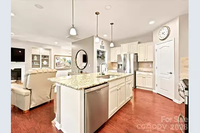 1726 Tailed Hawk Way, Fort Mill, SC 29715 - Photo 10