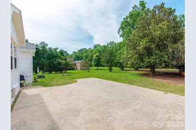 629 Belmorrow Drive, Charlotte, NC 28214 - Photo 30
