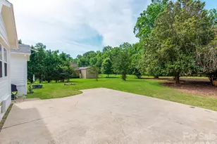 629 Belmorrow Dr, Charlotte, NC 28214 - Photo 30