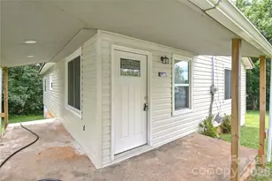 622 Green St Loop, Marion, NC 28752 - Photo 2