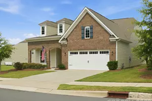 4047 Havenport Cir, Tega Cay, SC 29708 - Photo 2