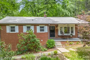 14 Penelope St, Black Mountain, NC 28711 - Photo 2