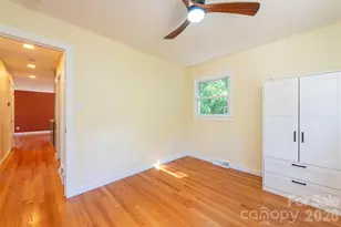 32 Harnett St, Asheville, NC 28806 - Photo 26