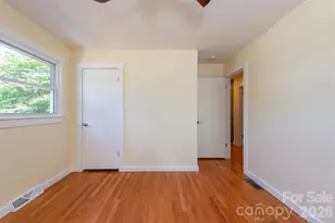 32 Harnett St, Asheville, NC 28806 - Photo 24