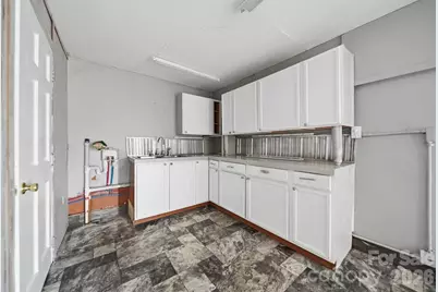 7799 W Nc 10 Highway, Vale, NC 28168 - Photo 10