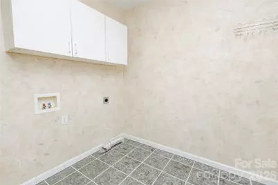 1895 Airport Road, Marion, NC 28752 - Photo 16