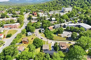 21 Clemmons St, Asheville, NC 28801 - Photo 42