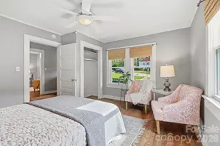21 Clemmons St, Asheville, NC 28801 - Photo 18
