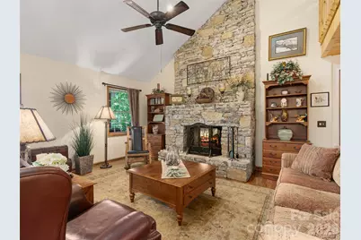 233 Rocky Face Drive, Canton, NC 28716 - Photo 6