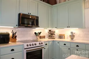 119 Hill St, Granite Falls, NC 28630 - Photo 12