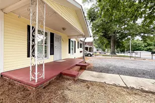 307 Leonard Ave, Albemarle, NC 28001 - Photo 2