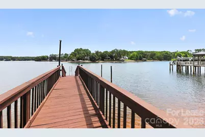 120 Stepaside Lane, Mooresville, NC 28117 - Photo 2