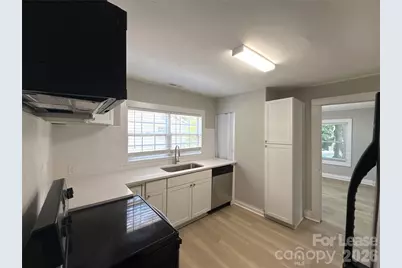 1120 N Ransom Street, Gastonia, NC 28052 - Photo 8