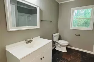 138 Oakhill Dr, Forest City, NC 28043 - Photo 18