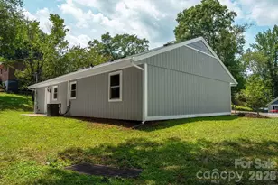 138 Oakhill Dr, Forest City, NC 28043 - Photo 34