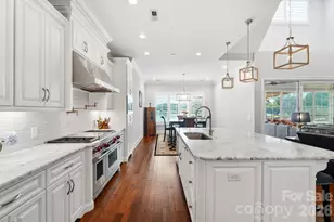 5426 Baker Ln, Lake Wylie, SC 29710 - Photo 10