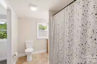209 Grandin Rd, Charlotte, NC 28208 - Photo 20
