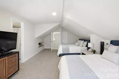 209 Grandin Road, Charlotte, NC 28208 - Photo 24