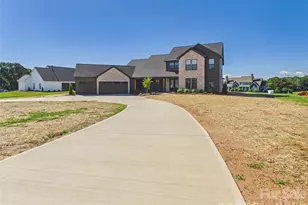 1055 Rolling Mdws Dr, Mooresville, NC 28115 - Photo 2