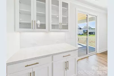 1055 Rolling Meadows Drive, Mooresville, NC 28115 - Photo 6