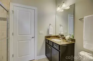 15417 Cimarron Hills Ln, Charlotte, NC 28278 - Photo 34