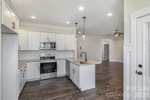 48 Tanseyleaf Dr, Smithfield, NC 27577 - Photo 6