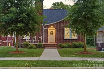 205 Grandin Road, Charlotte, NC 28208 - Photo 1