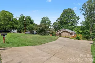 6917 Navajo Trail, Sherrills Ford, NC 28673 - Photo 4