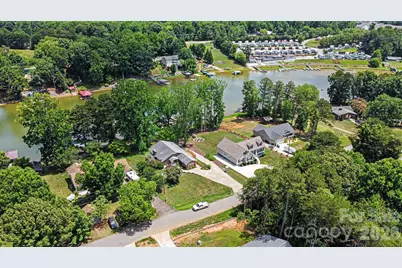 6917 Navajo Trail, Sherrills Ford, NC 28673 - Photo 24
