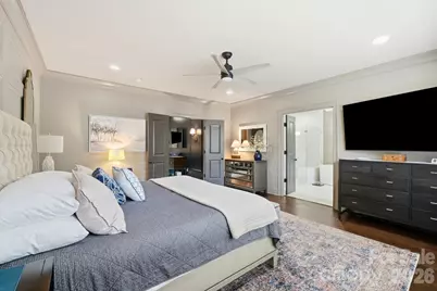 2430 Vail Avenue, Charlotte, NC 28207 - Photo 26