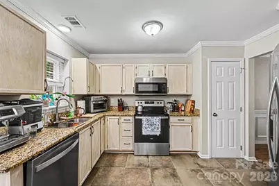 7602 Wynstone Ridge Circle, Huntersville, NC 28078 - Photo 10