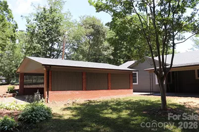 415 High Circle NW, Lenoir, NC 28645 - Photo 4
