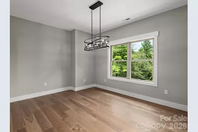 105 Sheila Wynne Drive, Hendersonville, NC 28732 - Photo 12