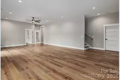 105 Sheila Wynne Drive, Hendersonville, NC 28732 - Photo 26