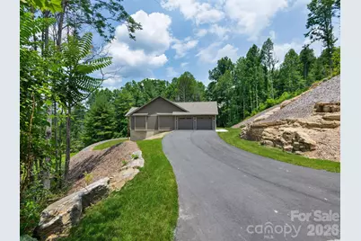 105 Sheila Wynne Drive, Hendersonville, NC 28732 - Photo 36