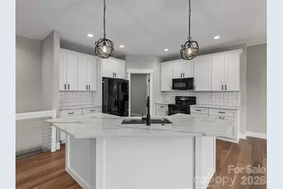 105 Sheila Wynne Drive, Hendersonville, NC 28732 - Photo 14