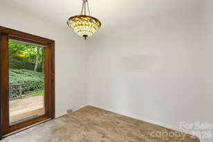 10 Botany View Ct, Asheville, NC 28805 - Photo 16